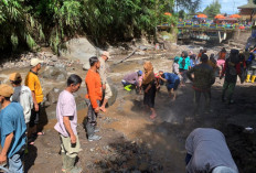 Penuh Lumpur, Pembersihan Pancuran 13 dan 5 Guci Tegal Butuh Waktu Sepekan 