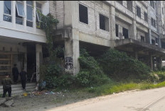 Terbengkalai Bertahun-tahun, Bangunan Mangkrak di Nirmala Square Tegal Direkomendasikan untuk Ini