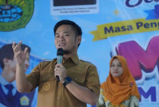 Bupati Tegal Pacu Peserta Didik Baru SMK NU 01 Slawi Jadi Pengusaha Digital
