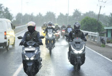 Tips Persiapan Bikers Memasuki Musim Hujan: Cek 3 Komponen Vital Motor