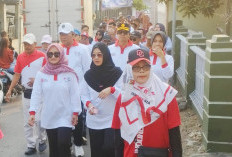 Wali Kota Tegal Dedy Yon Supriyono Hadiri Jalan Sehat HUT ke-81 PMI