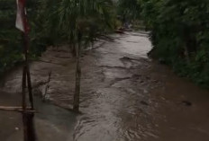 Warta di Brebes Ketar Ketir, Debit Sungai Keruh Meningkat