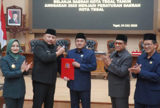 Raperda Pertanggungjawaban Pelaksanaan APBD Kota Tegal TA 2025 Resmi Disetujui Jadi Perda