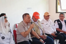 Jalan Cilibur Brebes Putus Total Akibat Longsor, Gubernur Ahmad Luthfi Instruksikan Sekolah Tetap Jalan