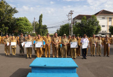 Penghujung 2025, Tujuh ASN di Tegal Terima SK Pensiun