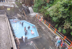 Pembersihan Dipercepat, Pancuran 5 Guci Tegal Sudah Dibuka untuk Umum 