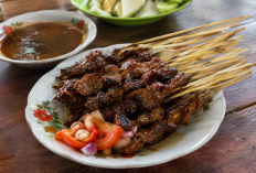 Berburu Sate Kambing khas Tegal di Jalur Pantura: Lokasi dan Menu Terbaik