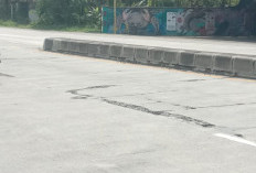 AWAS! Jalan Pantura Pemalang-Pekalongan di Kecamatan Ulujami Gelap dan Berlubang