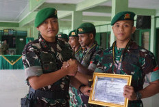 Danyonif 407 Padmakusuma Ganjar Penghargaan Prajurit Peraih Medali Kick Boxing HAN Academy Colomadu 