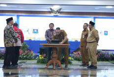 Wali Kota Tegal Dedy Yon Tandatangani Pakta Integritas Antikorupsi