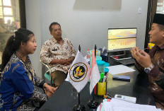 Pengalaman  Dewi dan Giarto, 2 ASN Nonmuslim Jadi Petugas Bus Pemulangan Haji Asal Brebes