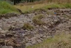 Mirip Sungai Kering, Jalan Rusak Menuju Agrowisata Kaligua Brebes Dikeluhkan Warga 