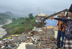 Tanah Bergerak di Kajen Tegal: 56 Rumah Rusak, Warga Terancam Gerusan Sungai Gung