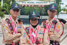 Keren! Dua Penggalang MTs Model Ihsaniyah Wakili Kota Tegal Tampil Kolonel Tongkat di Pembukaan Jamnas XII