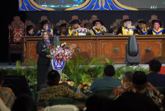 Hadiri Wisuda UPS Tegal, Wakil Wali Kota Tegal: Menuntut Ilmu Adalah Perjalanan Tanpa Henti
