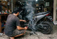 Tips Lengkap Mengatasi Motor Listrik Konslet di Rumah, Jangan Langsung Bongkar Baterai