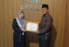 Unimus Bantu Fasilitas Perpustakaan MBS Moga Pemalang untuk Tingkatkan Literasi Santri