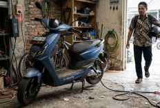 Jangan Dianggap Sepele! Ini Dampak Lupa Mencabut Charger Motor Listrik Terlalu Lama