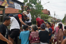 Anggota DPRD Kabupaten Tegal Turun Langsung, Tinjau Dampak Bencana Abrasi dan Banjir di Suradadi