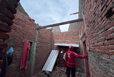 Tiga Rumah Warga di Tegal Rusak, Atapnya Kabur Terbawa Angin Kencang