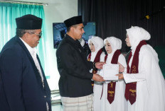 Apresiasi Penghafal Alquran Jawa Tengah, Gus Yasin Salurkan Tali Asih di 3 Pesantren Kendal
