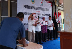 Diantar Ribuan Pendukung, Wahadi Paparkan Visi-Misi Pilkades Cibiuk Pemalang