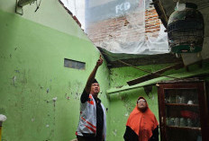 Rumah Warga Tak Tersentuh Bantuan Karena Desil, Anggota DPRD Kota Tegal Lakukan Hal Ini 