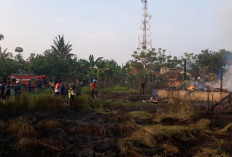 BREAKINGNEWS! Gedung Bekas Pabrik Bihun di Brebes Terbakar