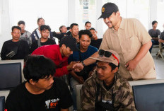 Bupati Anom Sambut Kedatangan Pemudik dari Batam di Terminal Pemalang