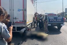 Tabrak Bagian Belakang Truk, Pemotor Tewas di Jalur Pantura Brebes