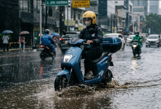 Motor Listrik Honda Sering Kena Hujan? Begini Cara Merawatnya Agar Tidak Cepat Rusak