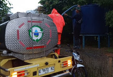 Tanah Bergerak Padasari: Perumda Tirta Ayu Kirim Armada Tangki Air Setiap Hari