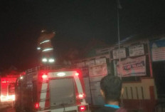 Balai Desa Lumingser Tegal Kebakaran Tengah Malam, Warga Panik!