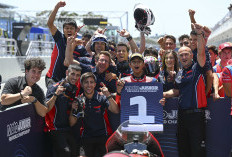 Sabet Podium Tertinggi, Pebalap Binaan Astra Honda Cetak Sejarah Terkencang di Estoril