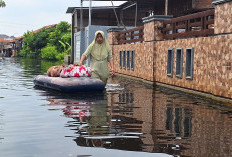 Ironi HUT ke-120 Kota Pekalongan: 1750 KK di Pasirsari Terjebak Banjir Akibat Tanggul Jebol