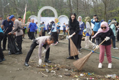 Wali Kota Tegal Ajak Masyarakat Bebersih Lingkungan Mulai dari yang Terkecil