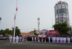 Wali Kota Tegal Pimpin Upacara Detik-detik Proklamasi HUT ke-81 RI di Jalan Pancasila